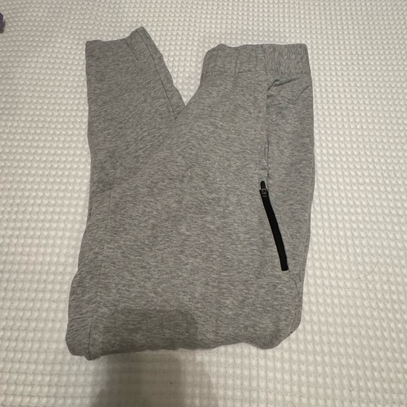 North Face Joggers Women - Picture 1 of 3